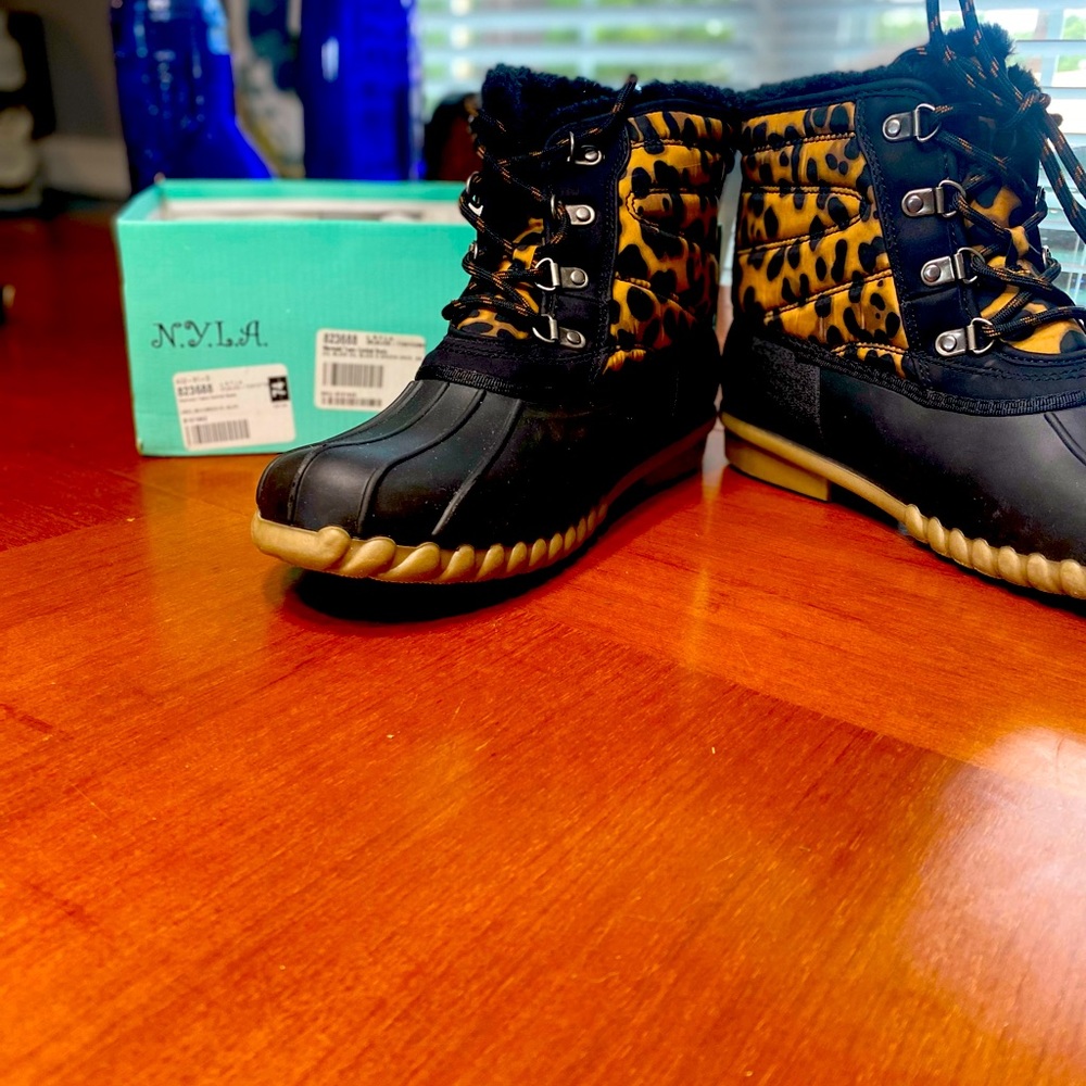 NYLA rain boots